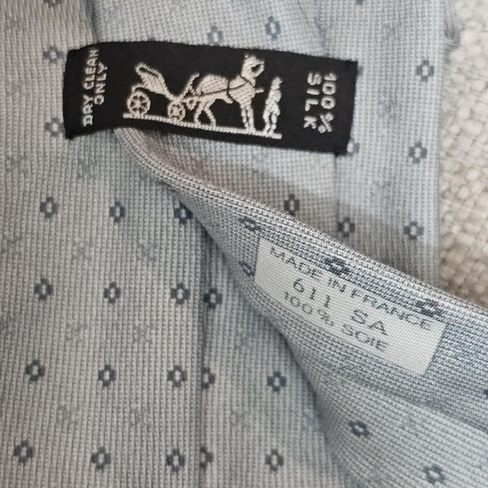 Vintage Hermès Paris 100% Silk Tie Light Blue Micro Print Made in France - Picture 5 of 5